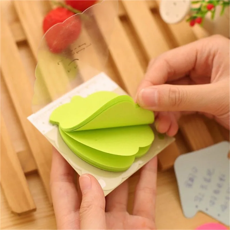 8 pcs/Lot heart  Four Leaf Clover Sticky Notes Cartoon Memo Pad Paper Sticker Bookmark Stationery Office Accessories