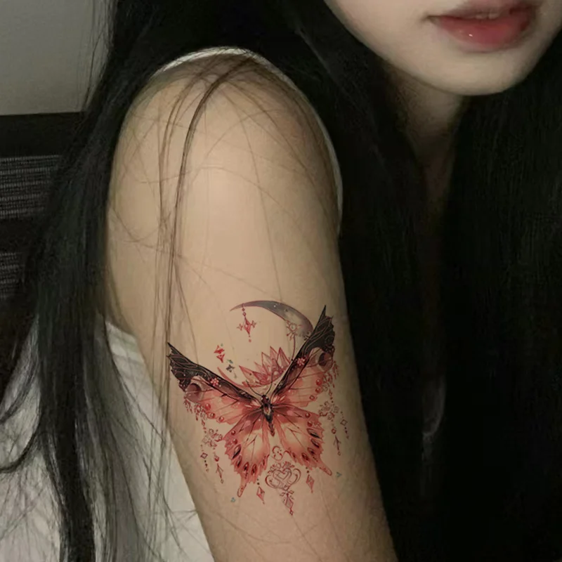 Maple Leaf and Moon Waterproof Temporary Tattoo Sticker, for Use on Chest and Arms, Long-lasting, Realistic, Fake Tattoo