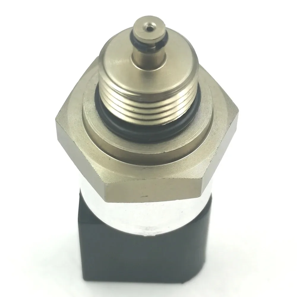 

OE: A0061537528 0061537528 Truck Urea Pump Pressure Sensor For Mercedes-Benz Actros MP2 MP3 Axor AtegoWear Parts