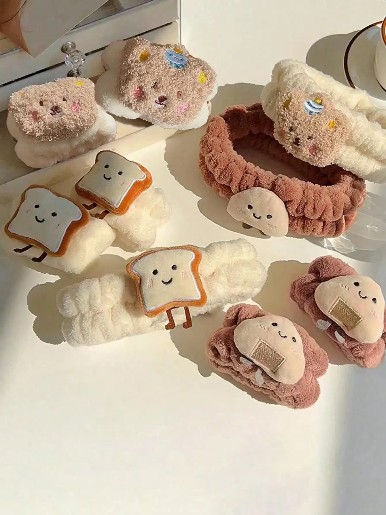 

3pcs Cute Bear Headband & Wristband Set, Cartoon Toast Hairband For Washing Face, Hair, Skincare, Room Decor, Home,Skincare Headband,Beauty,Skin Care Products,Spa,Self Care,Skin Care Tools,Face Care,Esthetician Supplies,Skin,Face Wash,Facial
