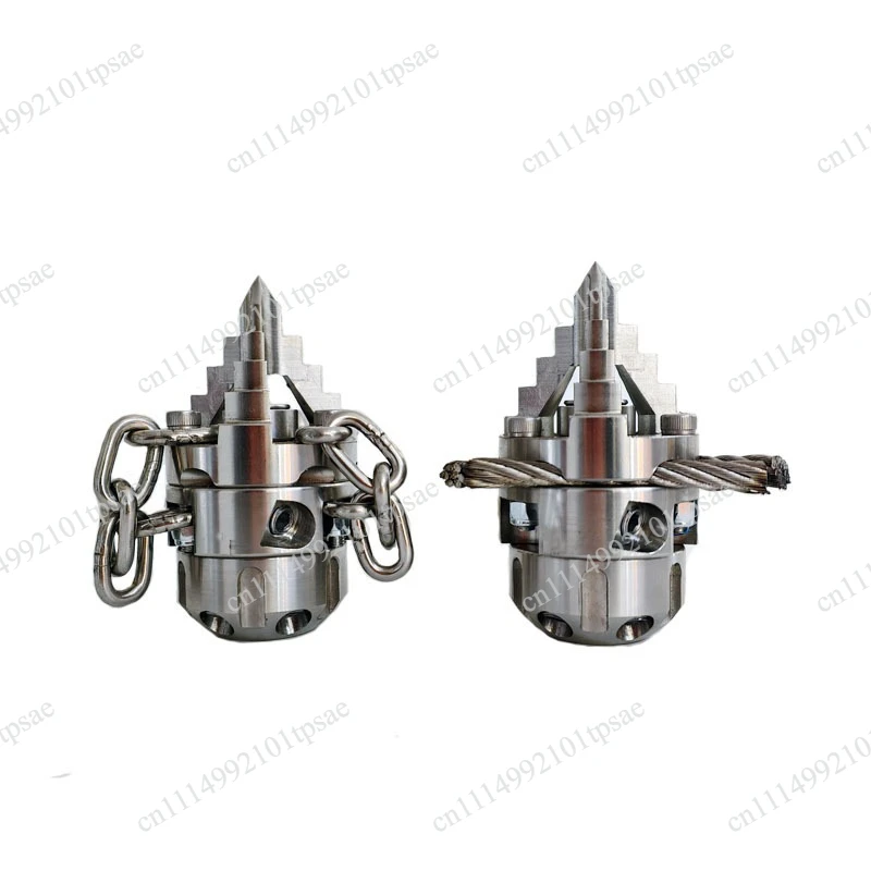 High pressure nozzle chain rotates stainless steel to clean the root of the tree and block the pipe nozzle.