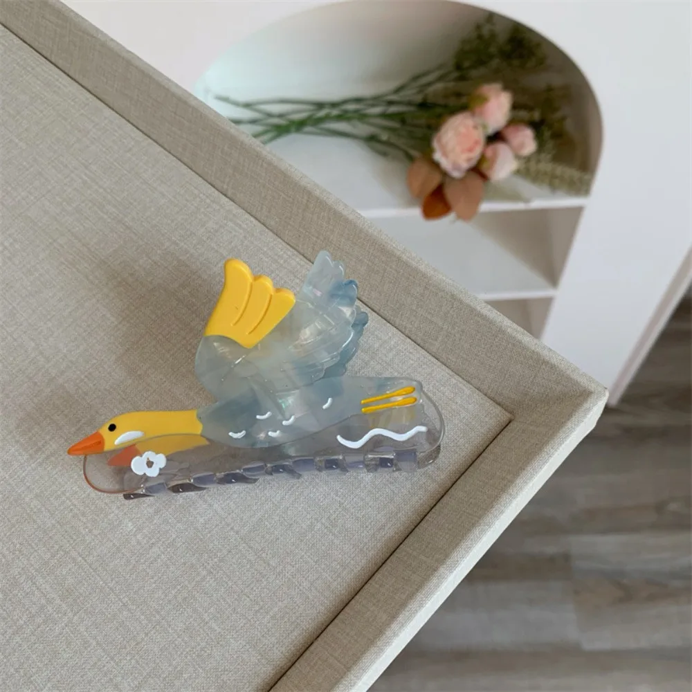 

Sweet Cartoon Wild Goose Shark Clip Vintage Acetic Acid Bird Hair Claw Non-slip Hairpin Acetate Shark Clip Party