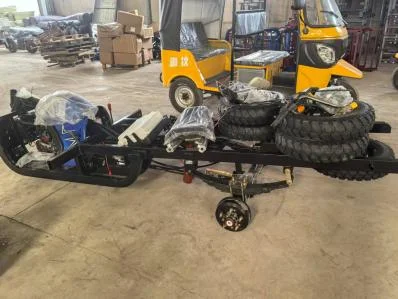 سيارة أجرة تخفف من القلق الخاص بك، دراجة ثلاثية العجلات تعمل بالبنزين، توك توك تاكسي، دراجة نارية تعمل بالبنزين، دراجة ثلاثية العجلات أخرى