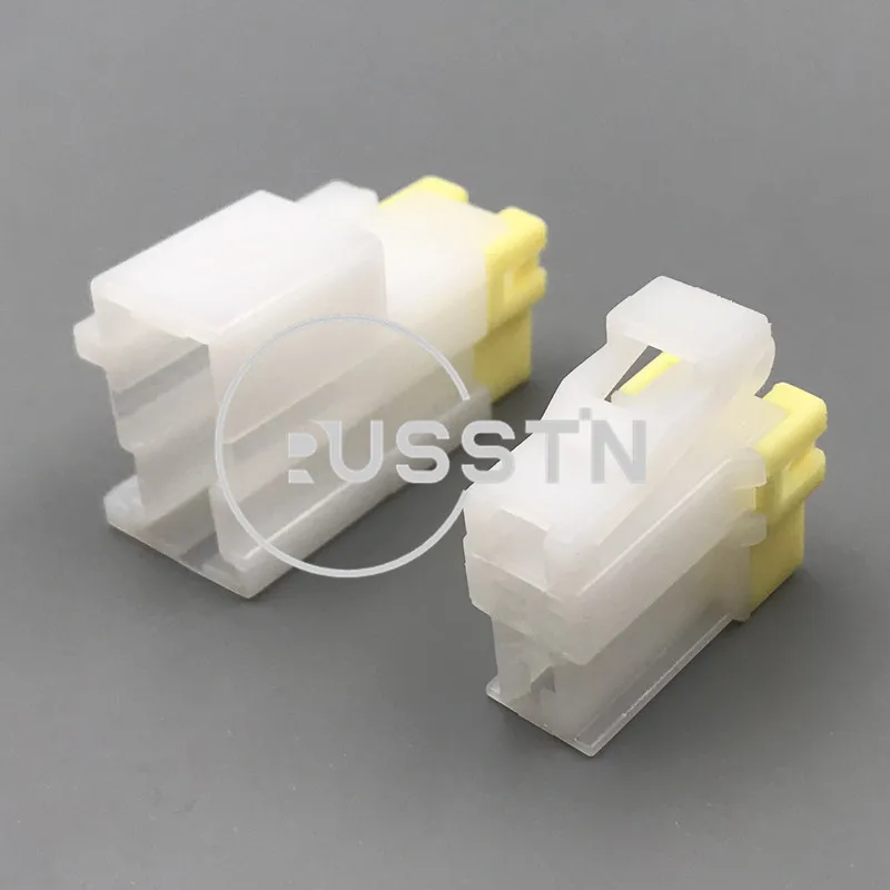 

Комплект автомобильных разъемов AC (2-контактные) 7123-6020, 7122-6020: гнездо и штекер с контактами