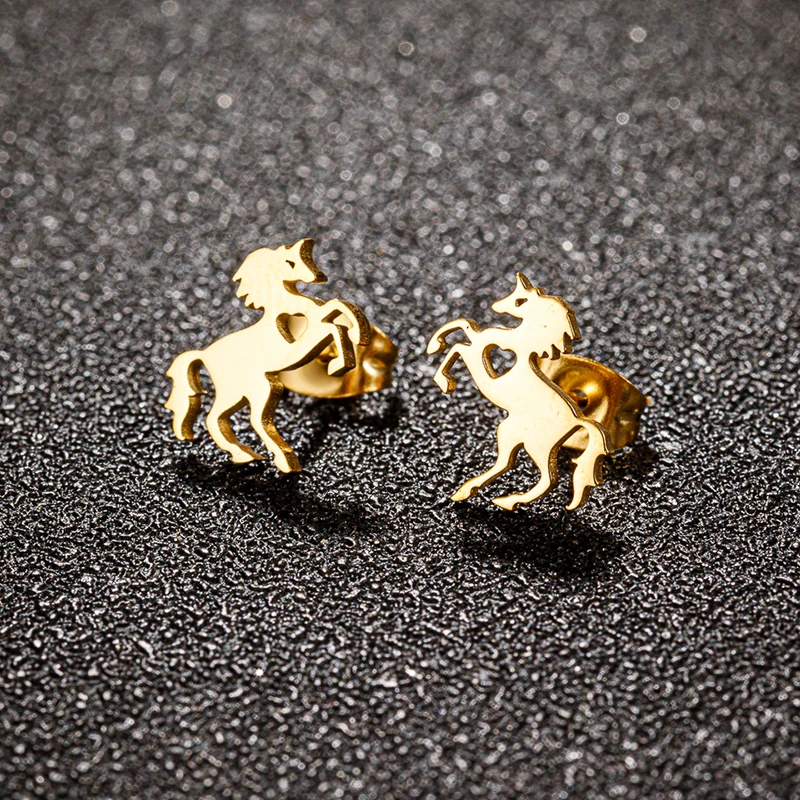 Cute Unicorn Earings Fashion Jewelry Vintage Horse with Heart Stainless Steel Stud Earrings for Women Animal Brinco Mother Gifts