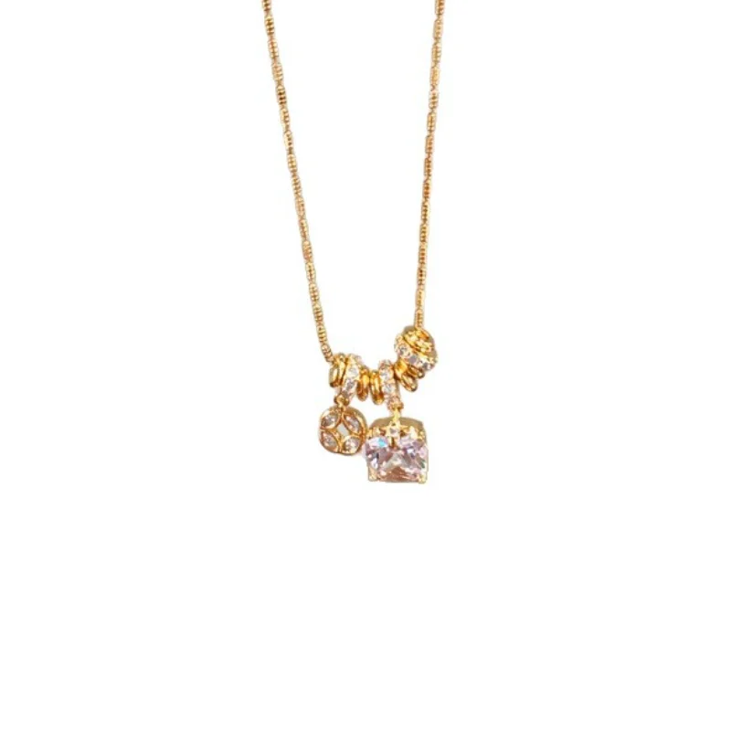 

Vintage Luxury Square Flower Cubic Zirconia Necklace 18K Real Gold Plated Clavicle Chain Fashion High End Jewelry Gifts for Ladi