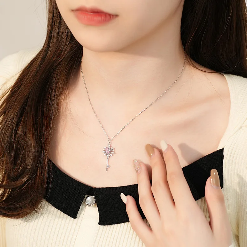 

s925 Sterling silver guardian key original necklace Female heart magic color Zircon collarbone chain fashion accessories