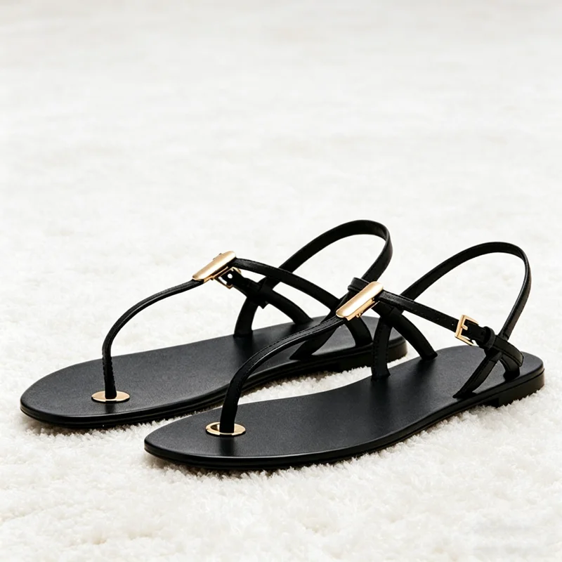

Concise Clip Toe Flat Sandals Women Fashion Ankle Strap Buckle Gladiator Sandals for Girl Luxury Metal Detail Summer Beach Shoes