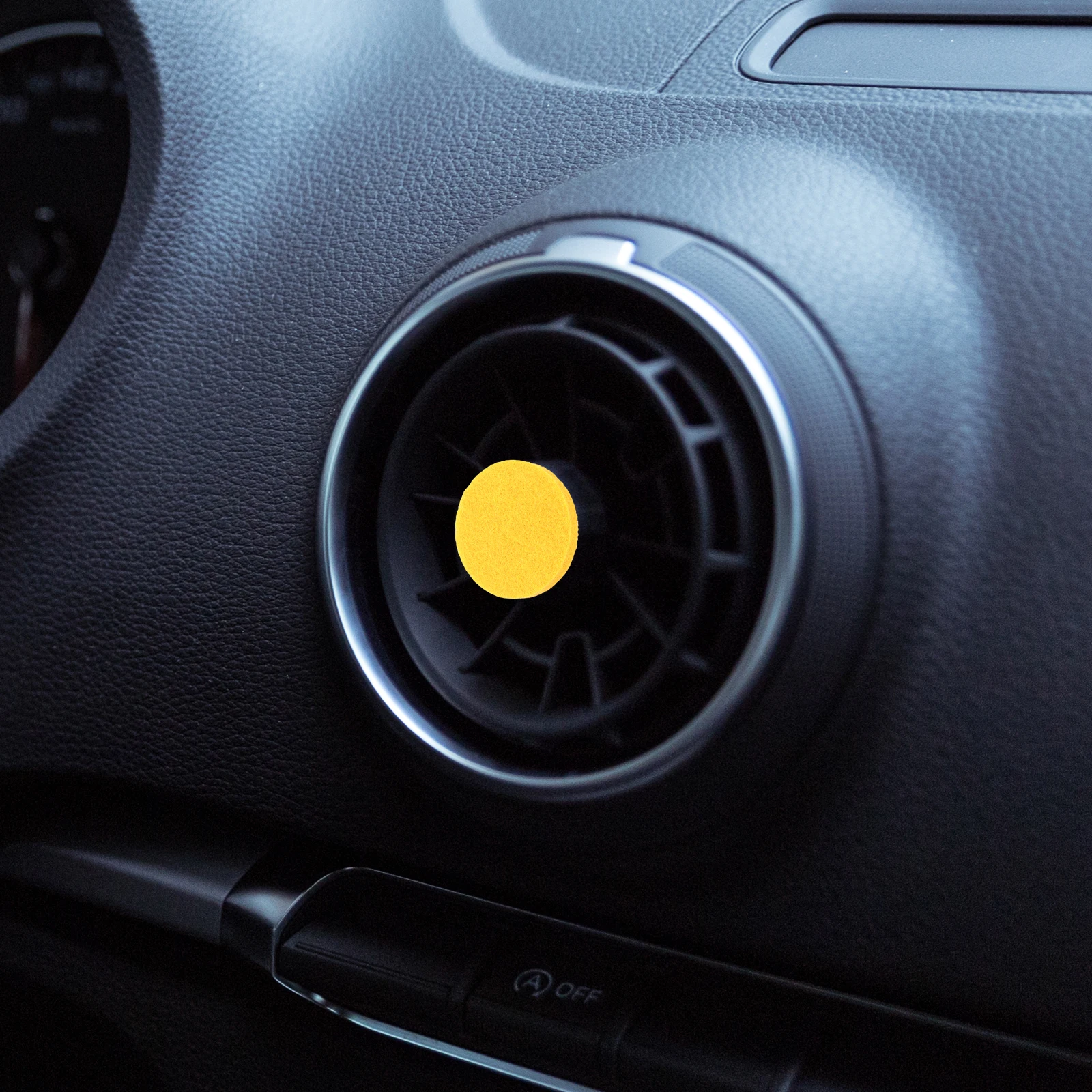 

50pcs Car Perfume Cotton Pads Long Lasting Fragrance Soft Absorbent Diffuser Refill Discs Essential Oil Aromatherapy Tablets