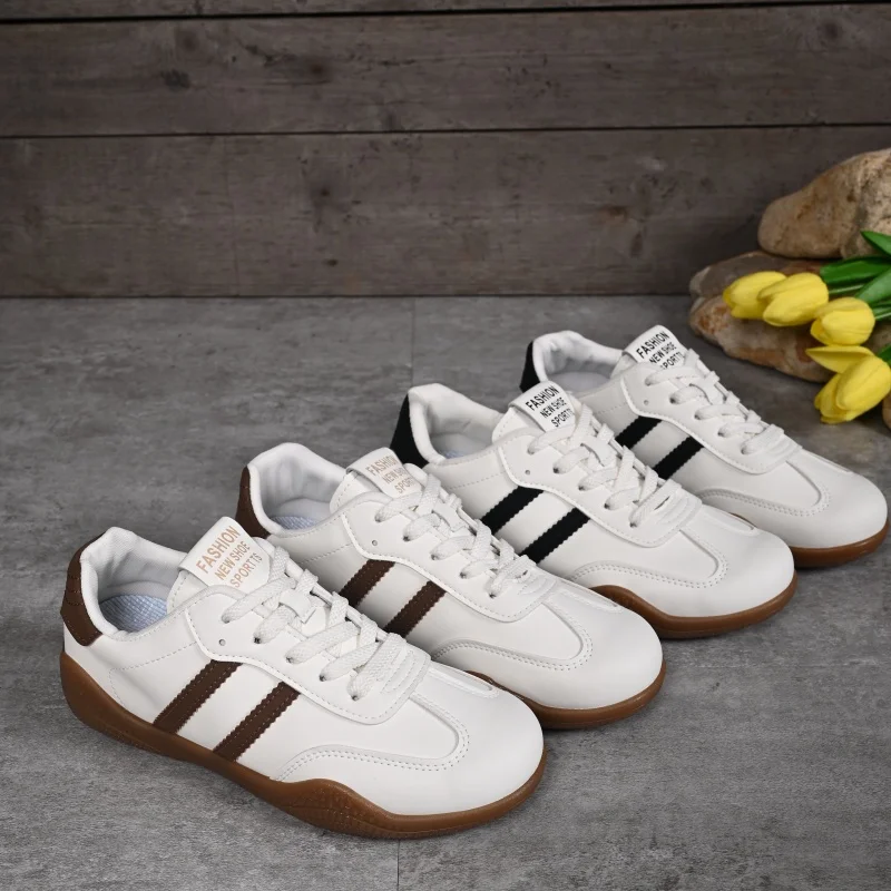 الربيع / الخريف أنيقة الدانتيل يصل جولة اصبع القدم الاحذية عارضة المألوف الساخن بيع أحذية نسائية مريحة جديدة مفلكنة