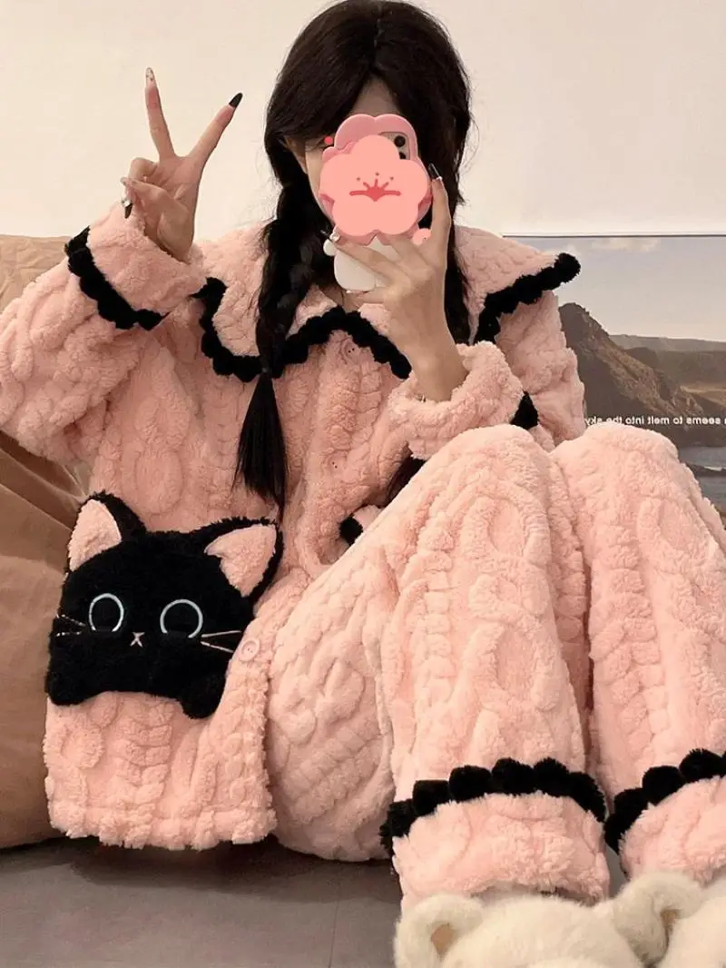 

new model Women's pajamas coral fleece winter flannel Sleepwear Spring Autumn Collection homewear thicken Pajama keep warm suit