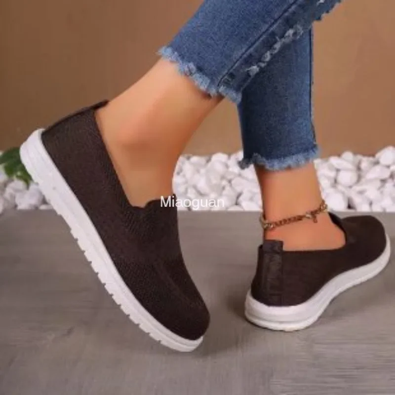 Casual Shoes 2024 New Women's Sneakers Fashion Solid Color Breathable Sneakers Woman Slip on Sock Ladies Flat Spring and Autumn