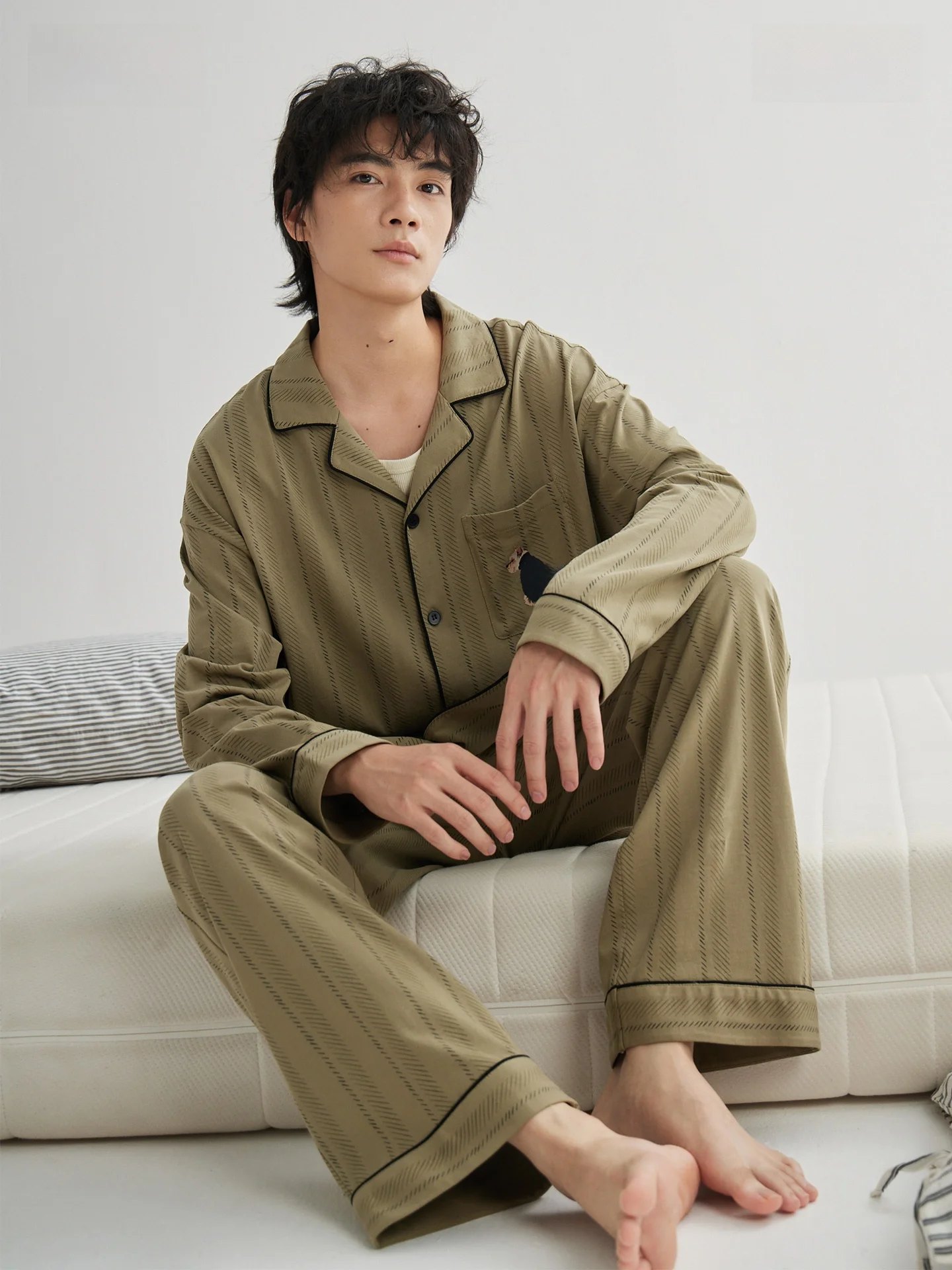 ensemble-de-vetements-longs-en-pur-coton-pour-hommes-vetements-de-maison-pour-chiens-rayes-haut-de-gamme-adaptes-a-l'exterieur-printemps-automne