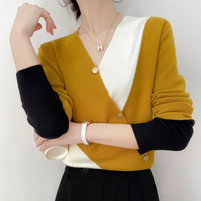 Women Cashmere Sweater V-neck Autumn and Winter Color blocked fake cardigan Knitted Cashmere Sweaters Women