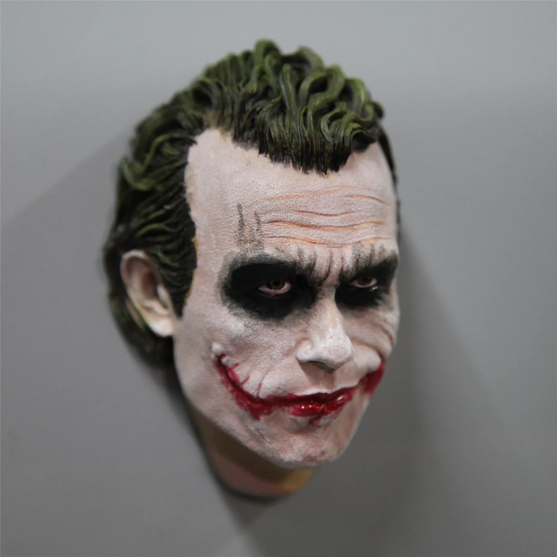 1:4 New Unisex Adult Joker The DarkKnight Resin Magent Cosplay Costume Headgear Resin Face Decoration for Halloween Party view 5