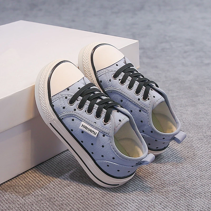 Kids Light Blue Polka Dot Canvas Sneakers Contrast Black Shoelace White Toe Cap Thick Wear-resistant Rubber Sole Boys Girls Dail