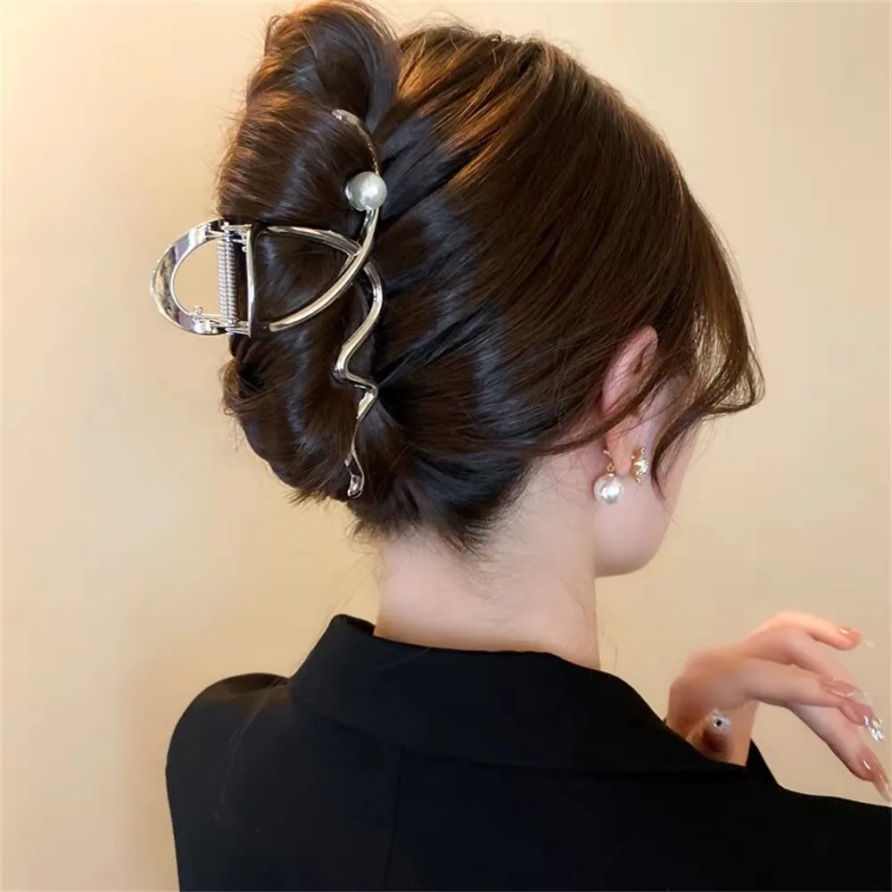 Big Wave Pearl Hair Pin Metal Claw Clip Gold Silver Black For Female Side Back Hair Styling Fashion Accessory Gift Idea Sale view 3