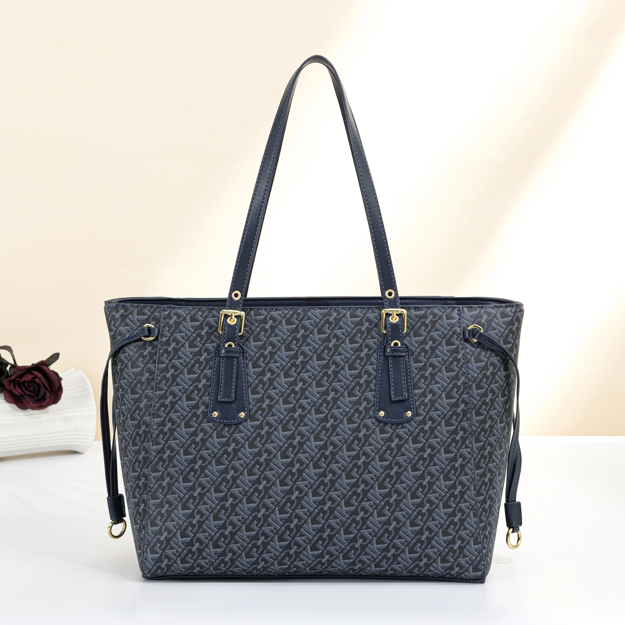 Vintage Workplace Tote Bag, Li - Luxury Bags Old Money recension och pris