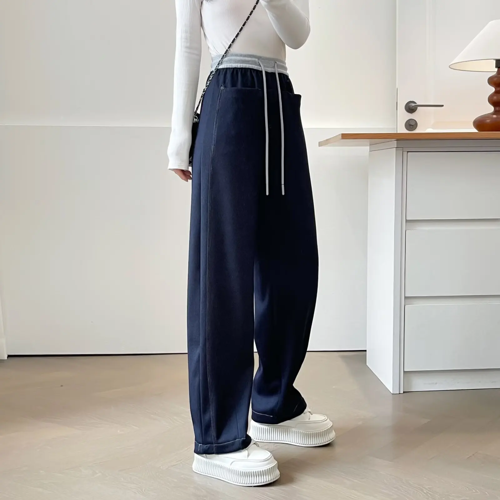 

XXXXL модные женские прямые брюки больших размеров, новые зимние флисовые широкие термодлинные брюки контрастного цвета 8237