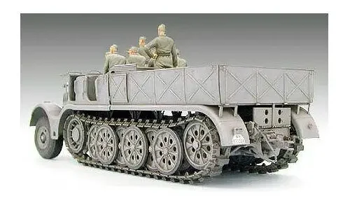 Tamiya-Kit de modelo 35239 1/35 WWII alemán, 18 toneladas, pesado, Media pista Sd.Kfz.9 Femo, modelo de construcción