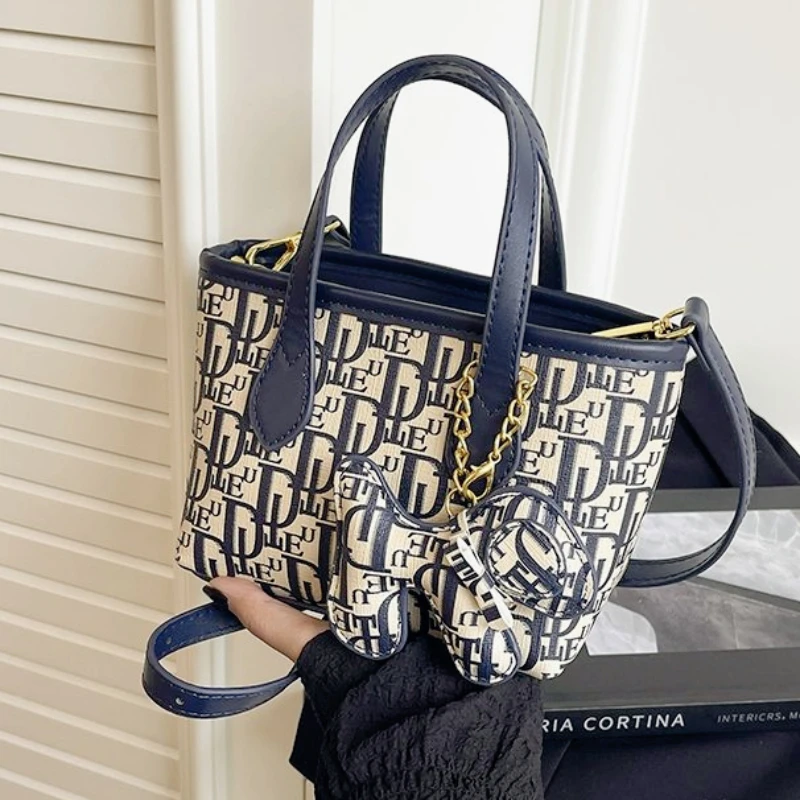 

New Trendy Autumn and Winter Women's Basket Bag, Single-shoulder Crossbody Small Bag, High-end Handbag