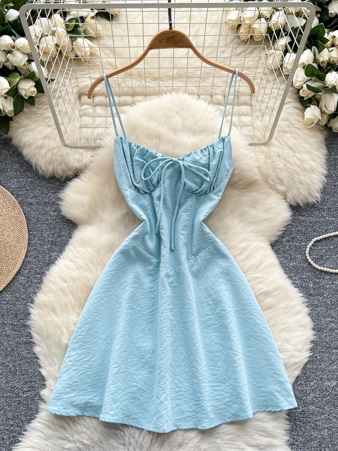 فستان صيفي نسائي بتصميم عطلة الشاطئ، برباط خلفي مثير، يبرز الخصر، تنورة قصيرة بأسلوب كوري عالي الخصر