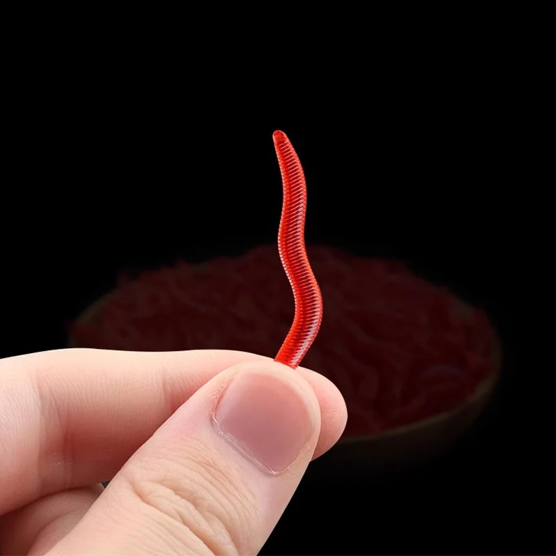 20 PCS Earthworm Soft Lure Fishing Simulation Earthworm Red Worms Artificial Fishing Lure Tackle Lifelike Fishy Smell Lures