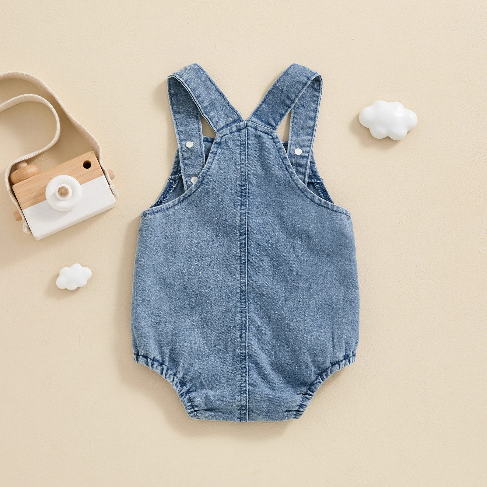 Baby Girls Denim Romper Overalls Bodysuit Ripped Star Embroidery Buttons Straps Infant Jumpsuit Summer Clothes