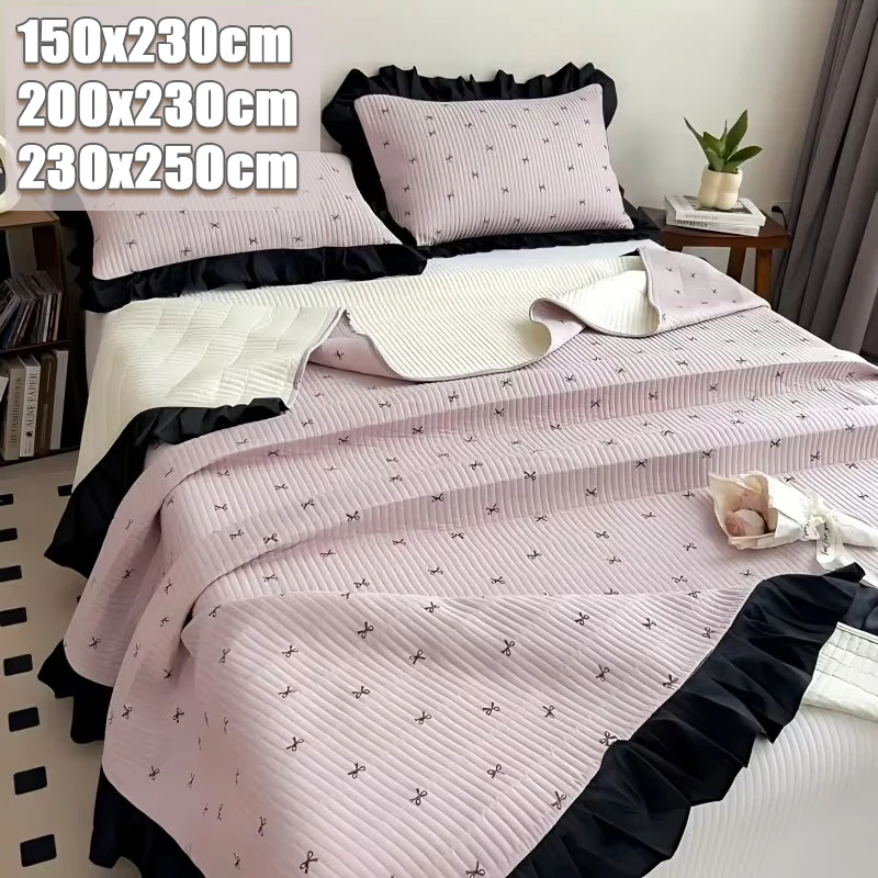 

Romantic French Ruffle Hem Bed Cover Floral Quilted All Season Bedspread Fade Resistant Washable Bedding for Bedroom Camping