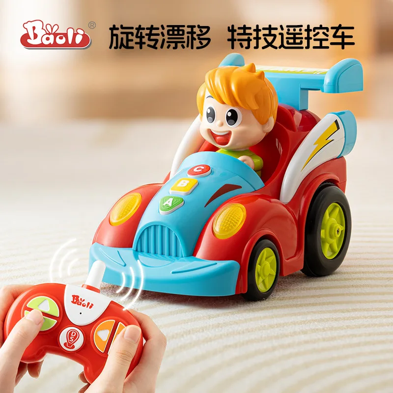 

Q-Version автомобиль с дистанционным управлением для детей, трюковая игрушка со светодиодной подсветкой, музыка, вращающаяся дрейфующая функция, идеальный подарок на Рождество и день рождения