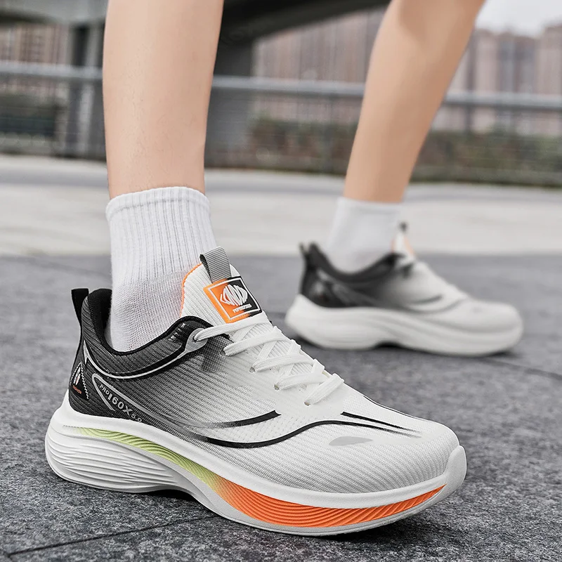 Men's mesh breathable sneakers Four Seasons lightweight soft-sole comfort outdoor racing running shoes speed casual sports shoes