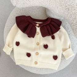 Autumn new baby clothing, 0-3 year old female baby, lotus collar handmade heart knitted long sleeved jacket