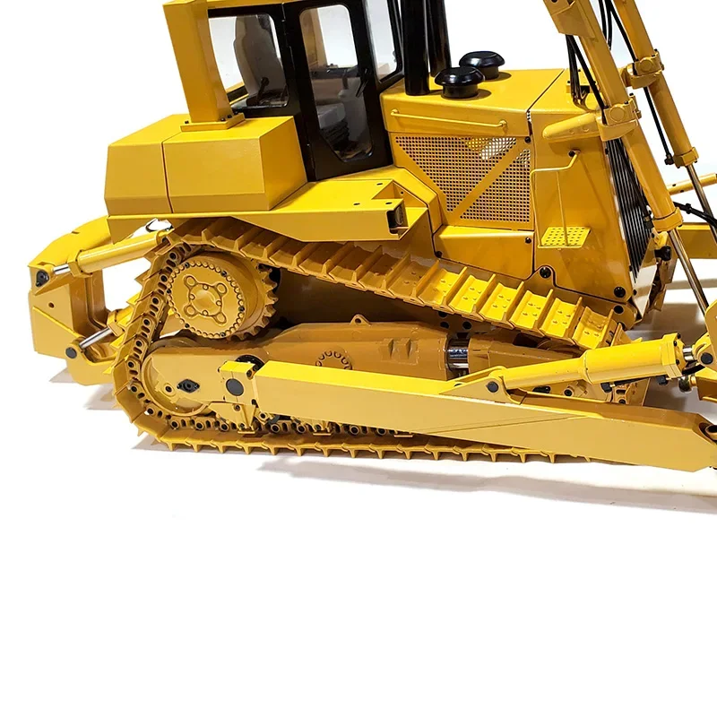 1/14 RC Hydraulic Bulldozer 10CH Metal Model with Light & Sound