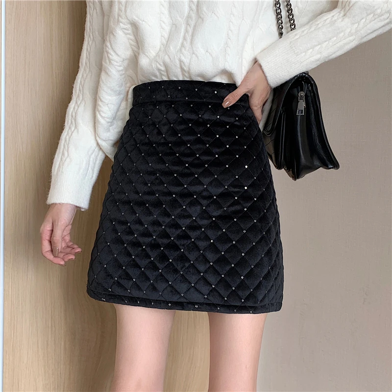 EasyGarment Spring Black High Waist Sequin A-Line Women\'s Winter Clothes  New Slim Quilted Velvet Mini Skirt