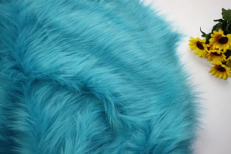 Good quality 6-7cm pile faux fur fabric,fabrics patchwork,tissue to sew,synthetic fur fabric,counters decorative display cloth