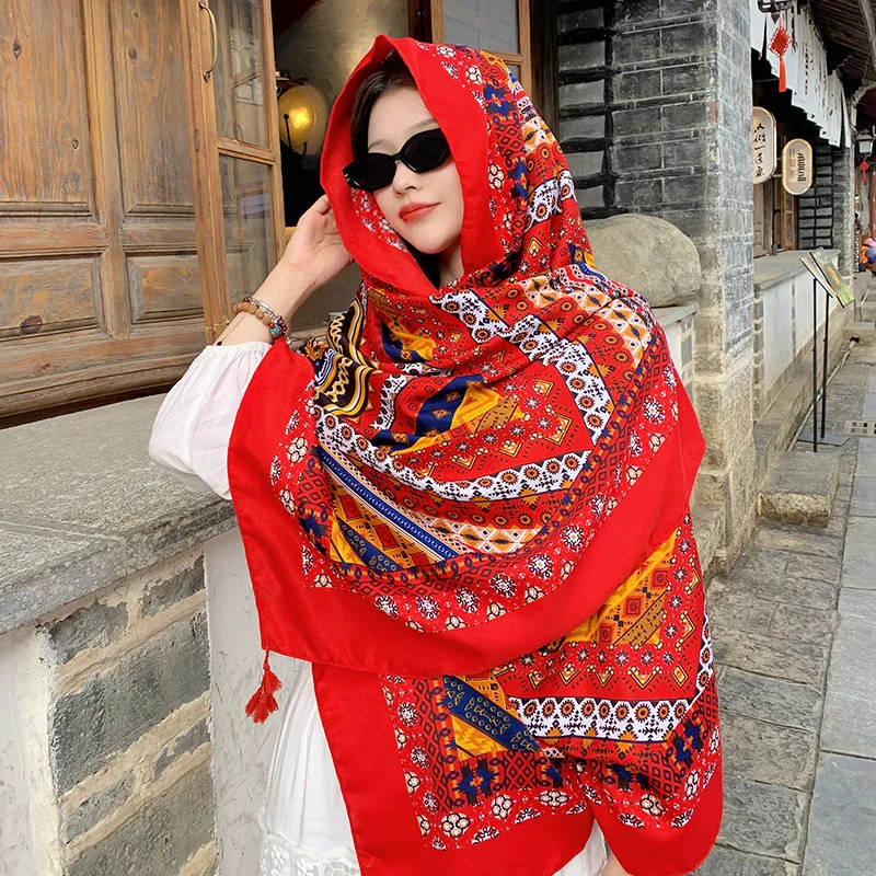 

Beach TowelinsExtra-large summer sunscreen beach shawl Fashionable silk scarf, thin spring and autumn shawl, dual-use, red