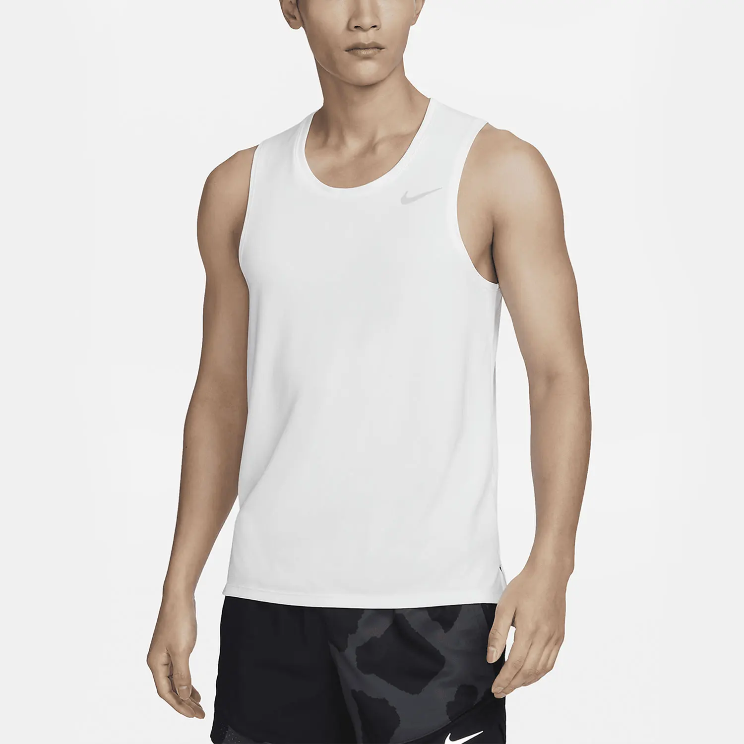 ナイキ-正規品-2023-夏新作-メンズ-トレーニング-ワークアウト-タンクトップ-dv9322-100