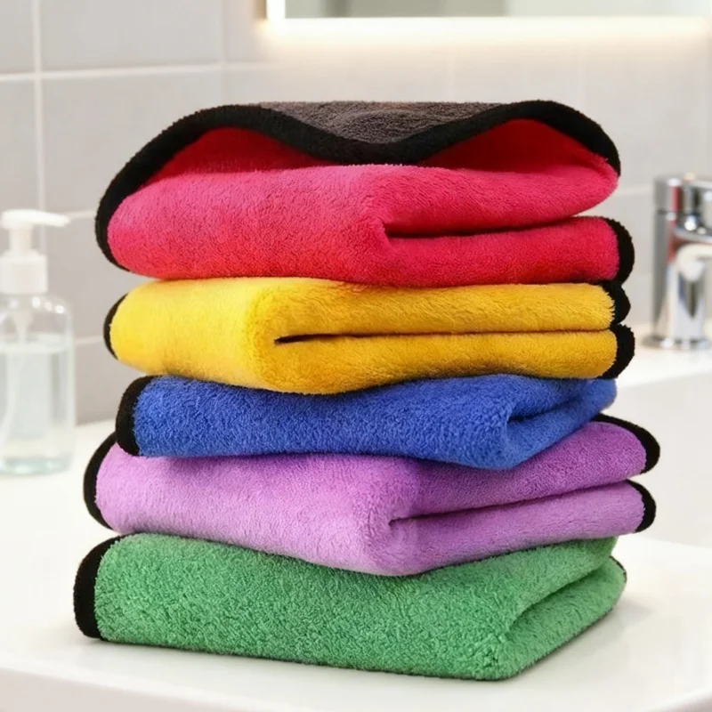 

15 Pieces of Random Color Double-Sided Cleaning Towels, Car-Specific Absorbent Car Wipes, Coral Fleece Thickened Small Towels, Practical Household Cleaning Towels, Multi-Purpose