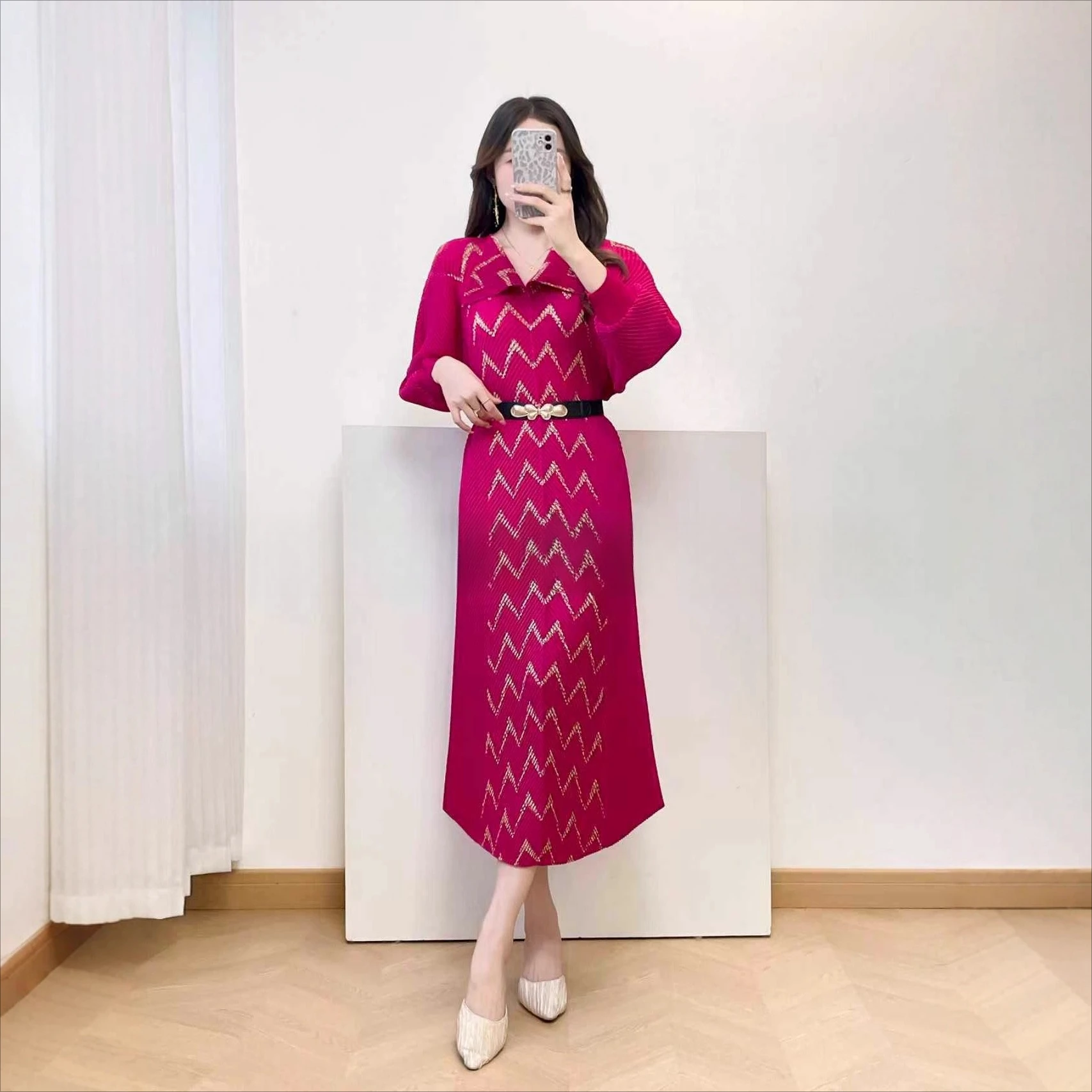 

Miyake Pleated 2025 Autumn and Winter New Lapel Printed Fish Scale Pleated Dress Pleated Waistband Temperament Elegant Skirt