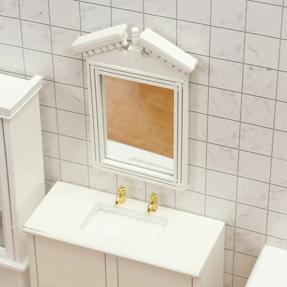

1Pcs Miniature Hanging Mirror Retro Style Small House Supply Mini Bathroom Mirror Exquisite Craftsmanship Mini Furniture