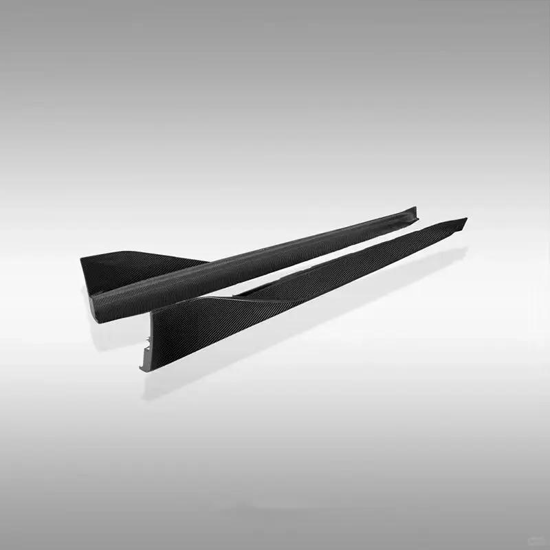 

Подходит для G80 M3: Боковые юбки в стиле MP из сухого карбона