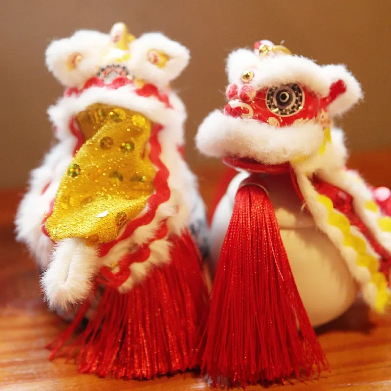 

Traditional Cultural Handicrafts Folk Characteristics Southern Lion Dance Pendant