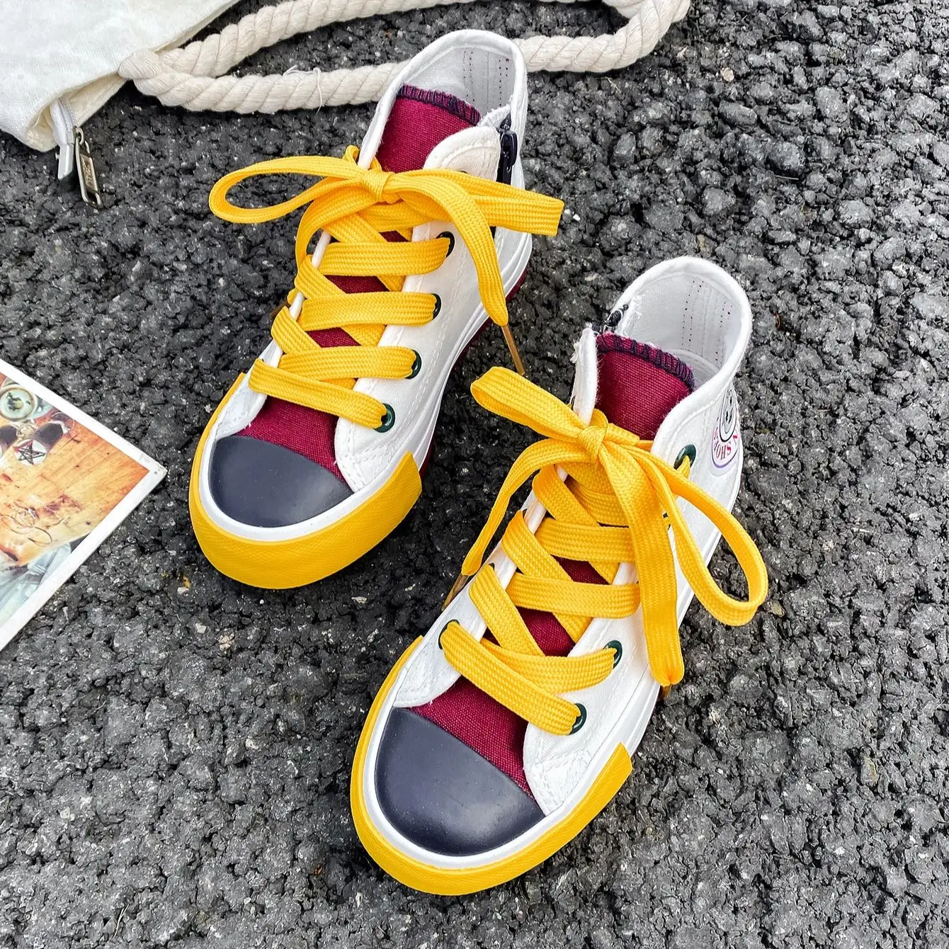 7021 scarpe di stoffa per bambini di nuova moda scarpe di tela per ragazze traspiranti scarpe da tavola per ragazzi e ragazze con suola morbida