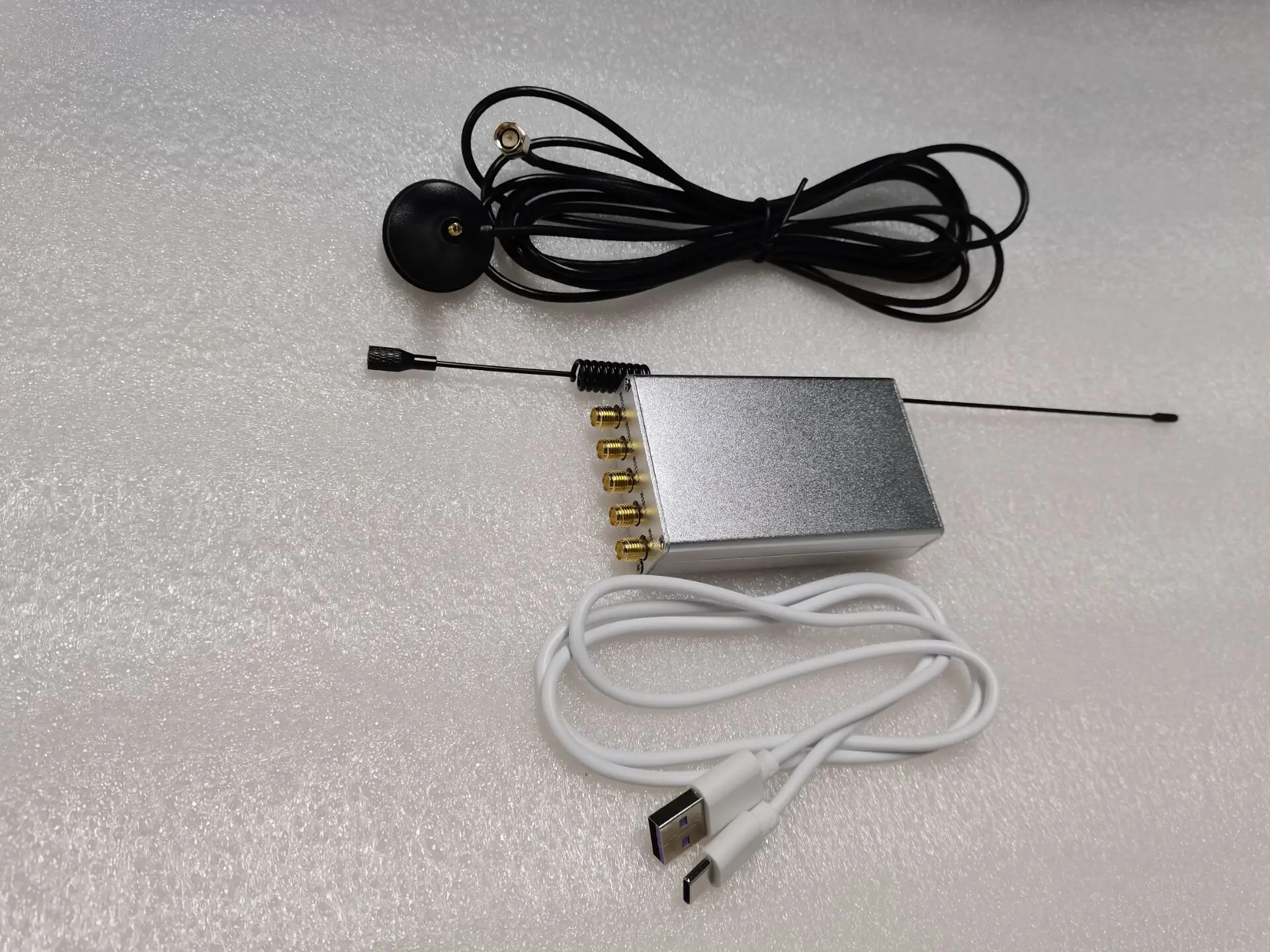 RSP1 10KHz-1GHz Msi2500 Msi001ตัวย่อ SDR Reciver วิทยุสมัครเล่น