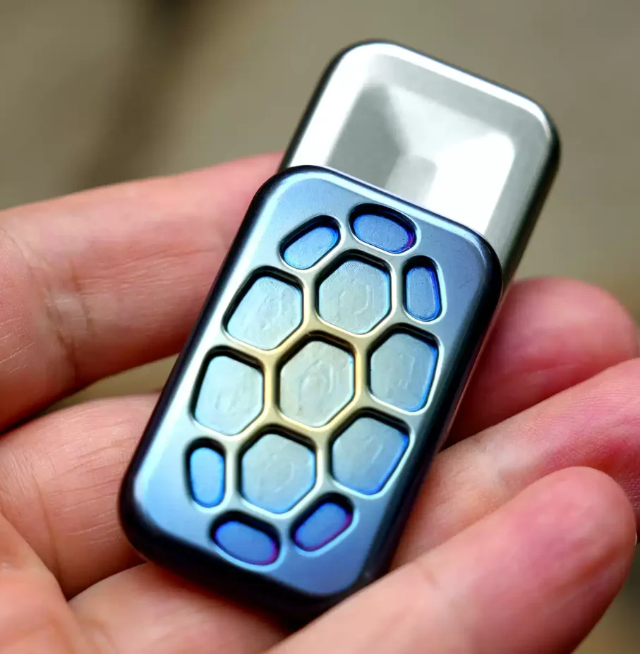 EDC Titanium alloy turtle relief push card light smooth card 8+6 layout fancy EDC fidget slider decompression toy