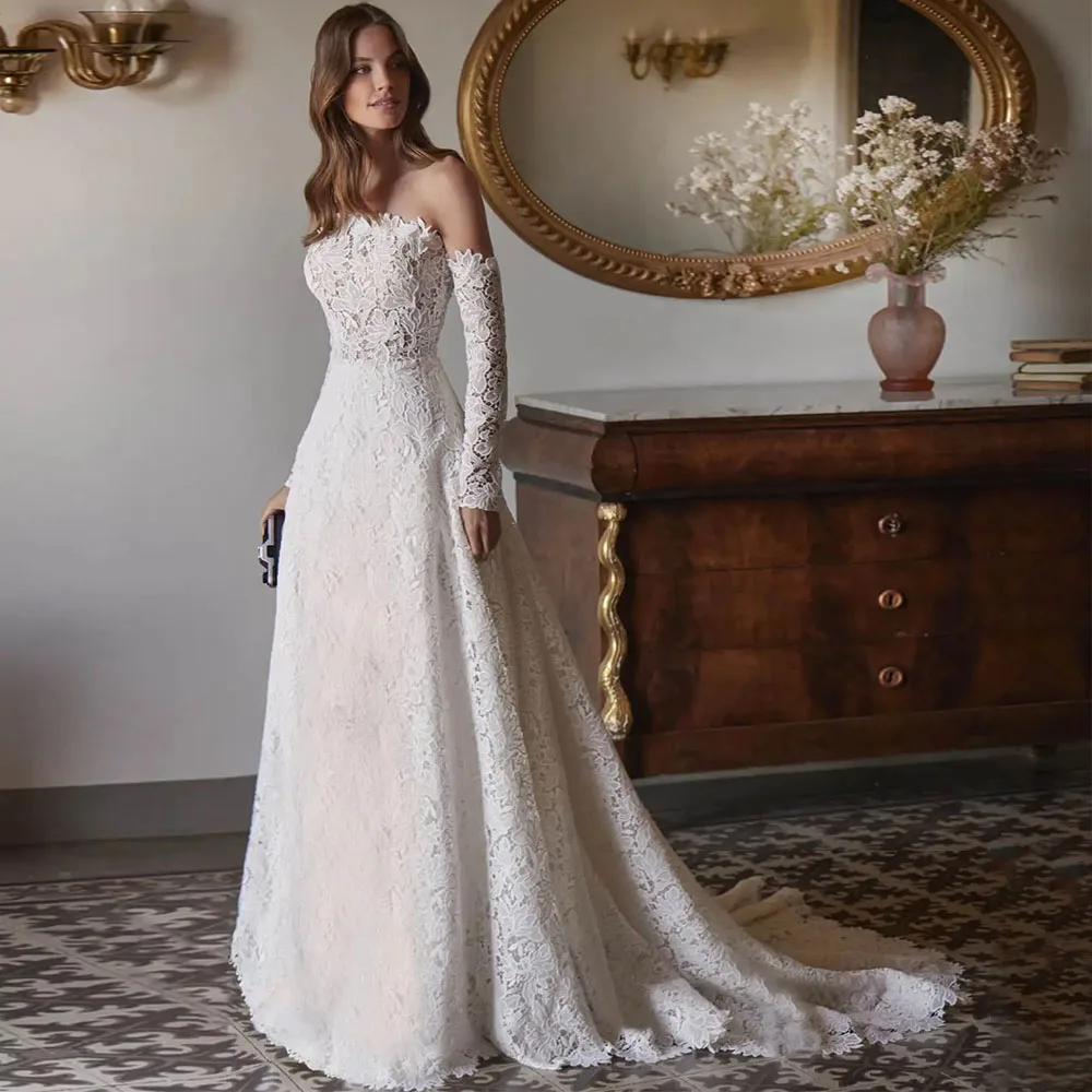 

Customized Luxury Women A-Line Lace Wedding Dresses High Quality Strapless Detachable Sleeves Bridal Gowns wtih Sweep Train 2026