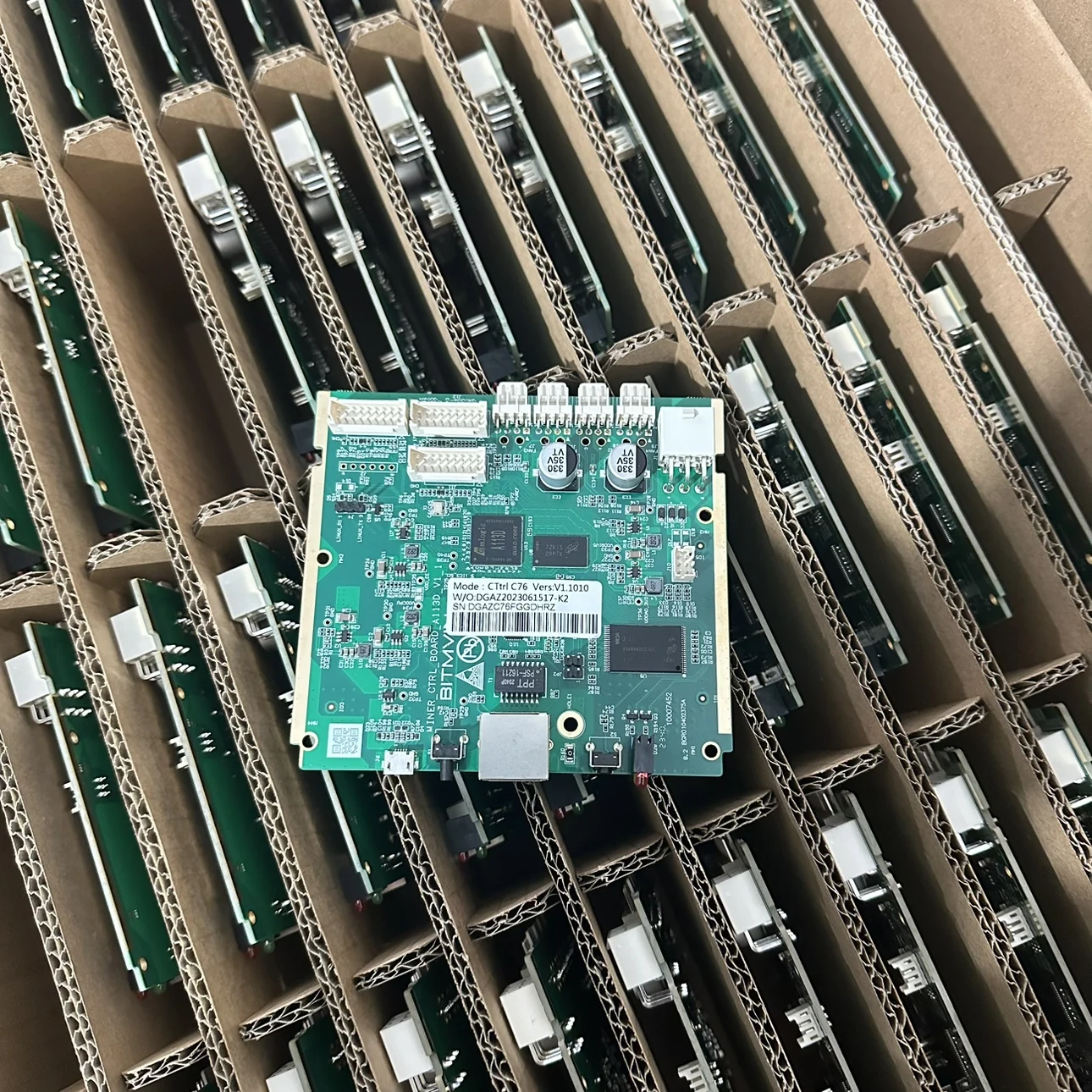 Original C76 Single Layer Control Board (A113D Chip) for Antminer S19 Series (S19j Pro/S19k Pro/S21/T21/S19X)