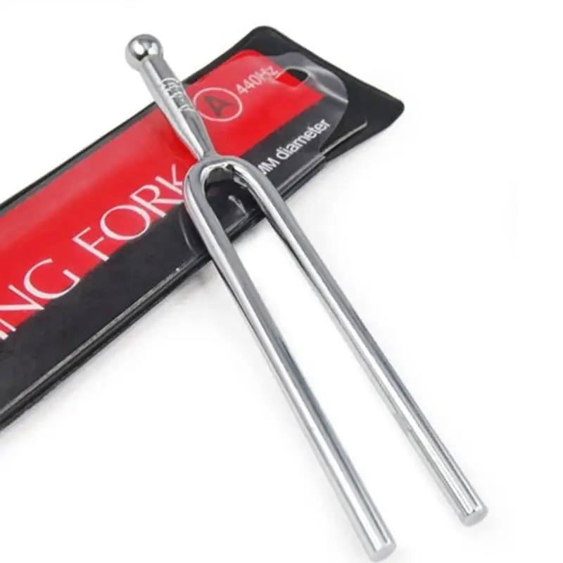Práctico afinador de guitarra de acero inoxidable, diapasón de tono A de 440Hz, instrumento Musical excelente para accesorios