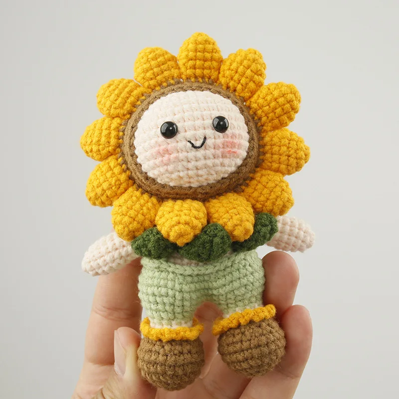 Niedliche Gehäkelte Sonnenblumen-Puppe Handgemachter Sonnenblumen-Anhänger Kreativer Gestrickter Blumen-Schlüsselanhänger Taschenanhänger Liebevolles Geschenk – Detail 5