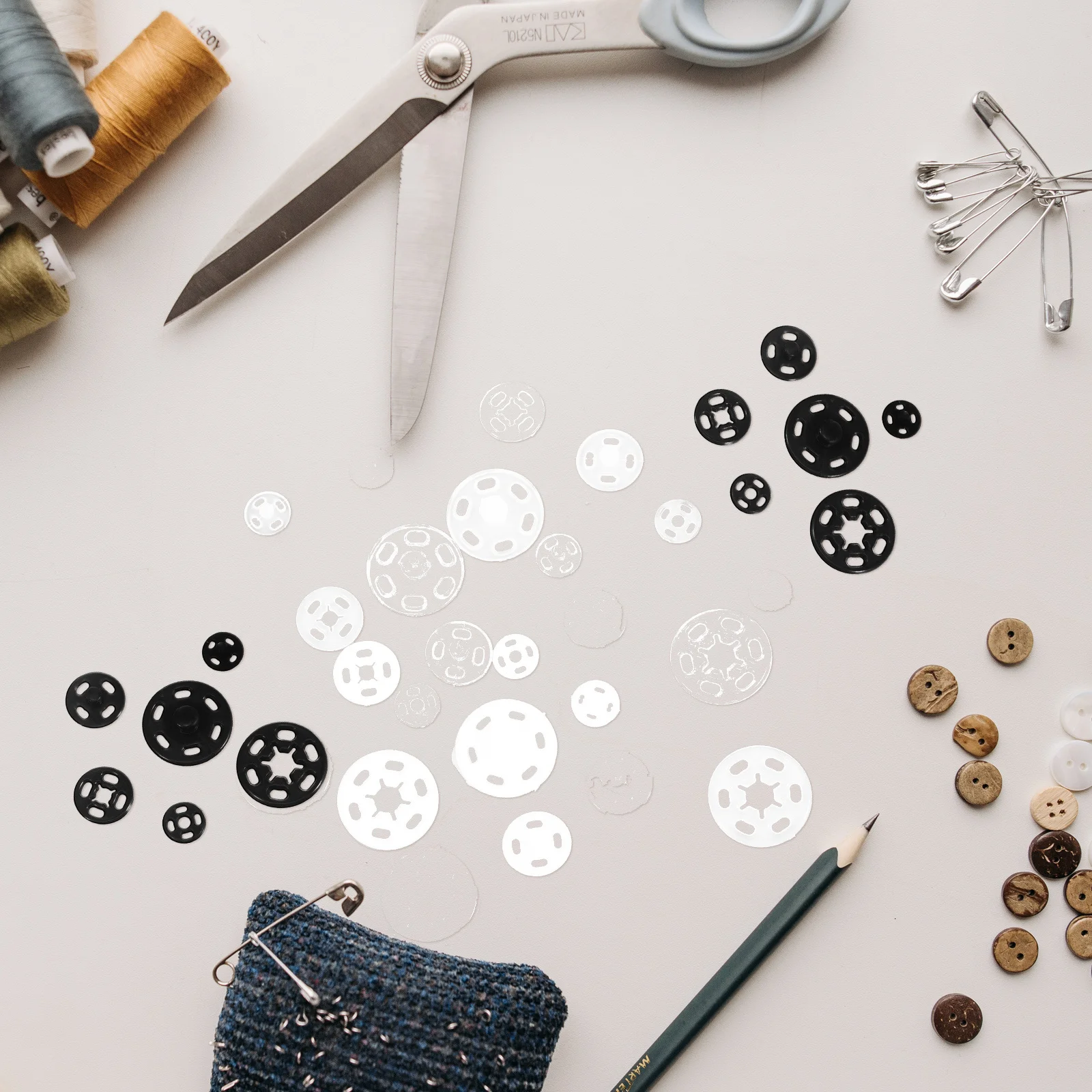 

120 set Plastic Snap Buttons Small Snap Fasteners For Sewing Clothing Crafts Diy Durable Button Snaps For Jeans Hats Bags Shoes